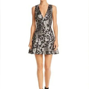 Alice + Olivia Marleen Black & Silver Dress. Sz: 2